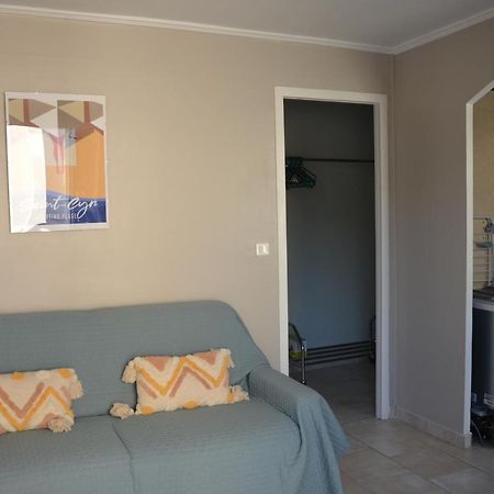 Ferienwohnung Les Pieds Dans L'Eau Saint-Cyr-sur-Mer Exterior foto